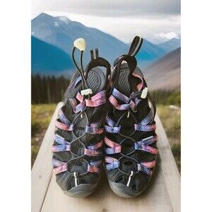 KEEN WHISPER DURABLE WATERPROOF SANDALS Sz 8.5 EUC